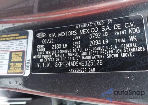 2021 Kia Forte Fe z USA, uszkodzony, nr VIN 3KPF24AD9ME325126